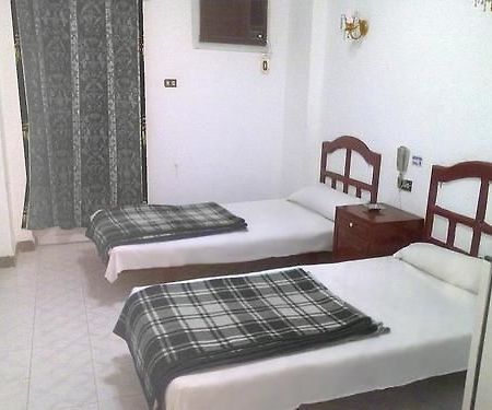 4 Seasons Hotel Хургада Екстериор снимка